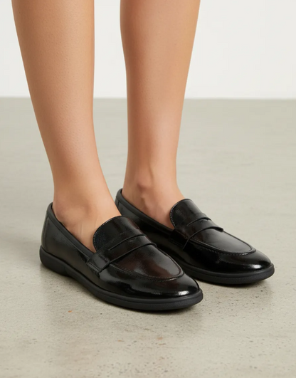 Sapatilha Feminina Verniz Moleca 5819.100