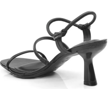 Sandália Feminina Beira Rio Salto Fino 8478.105