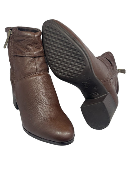 Bota Feminina Cano Curto Couro Burnish Bottero 346907-2