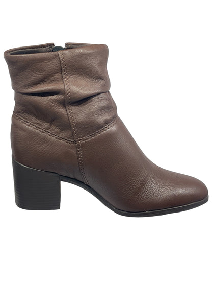 Bota Feminina Cano Curto Couro Burnish Bottero 346907-2